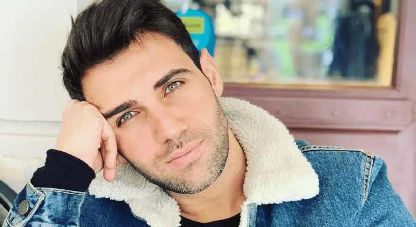 Πέτρος Ιακωβίδης: «Αν δεν ήμουν τραγουδιστής, θα είχα κάνει ήδη οικογένεια»