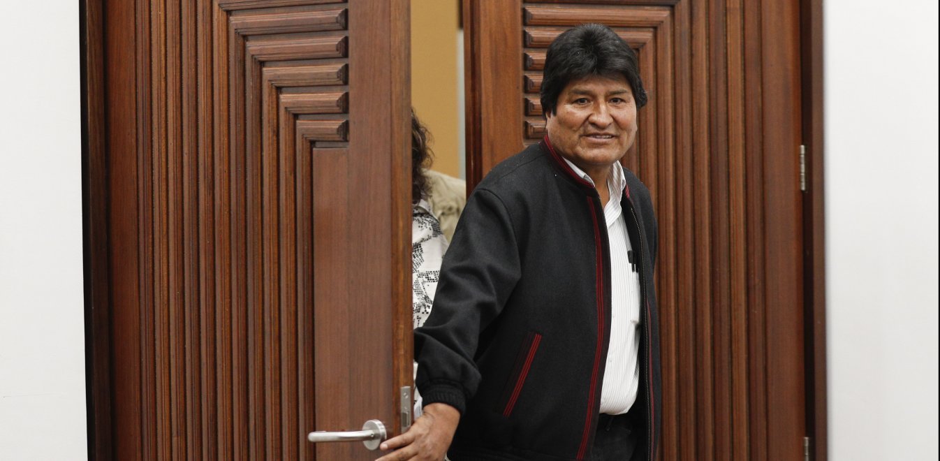 Βολιβία: Παράνομο ένταλμα σύλληψης εναντίον του καταγγέλει ο Μοράλες
