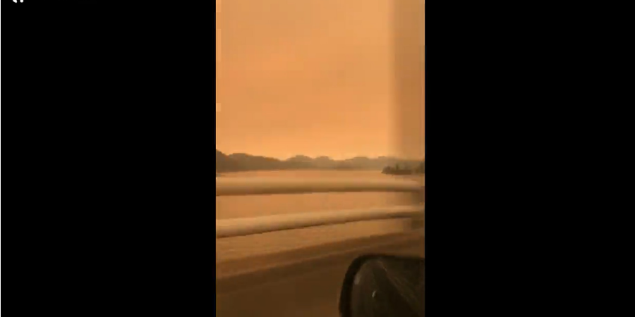 Αυστραλία: Ο ουρανός έγινε πορτοκαλί από τις πυρκαγιές – VIDEO