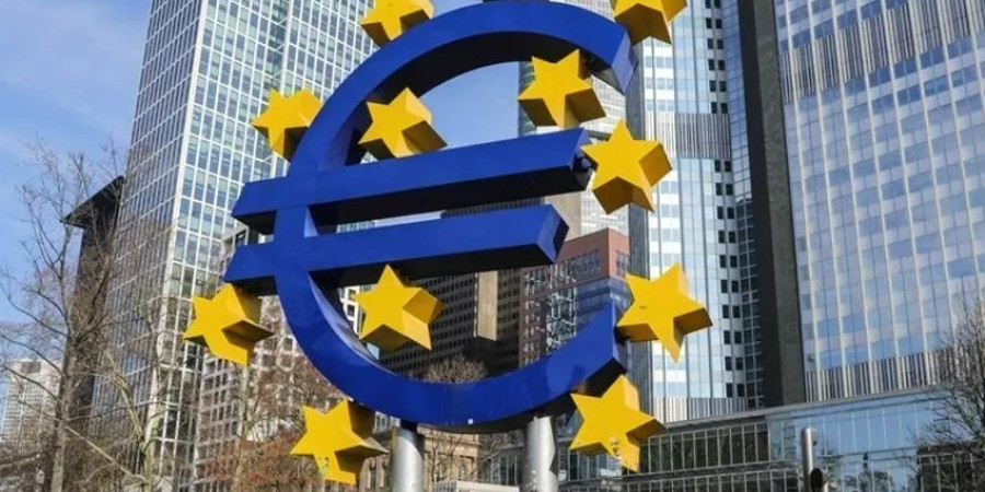 Μισθός πέραν των 4 χιλ. ευρώ τον μήνα - Ευκαιρία για νέους στην Ευρωπαϊκή Κεντρική Τράπεζα