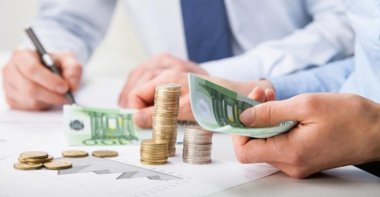 Περιμένεις να λάβεις επίδομα, σύνταξη ή βοήθημα; Μάθε ποιες αιτήσεις εξετάζονται αυτές τις ημέρες