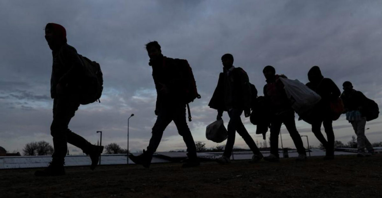 Αισθητή μείωση στις αιτήσεις ασύλου και σημαντική αύξηση στις επιστροφές μεταναστών