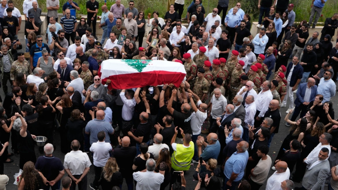 Τουλάχιστον 14 νεκροί σε νέους ισραηλινούς βομβαρδισμούς στον Λίβανο