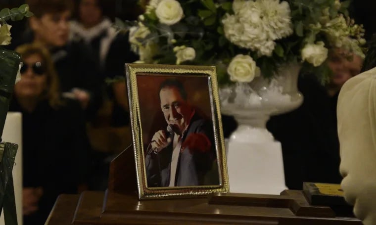 Τρεις μήνες χωρίς τον Βασίλη Καρρά - Το μνημόσυνο στη Χαλκιδική σε στενό οικογενειακό κύκλο