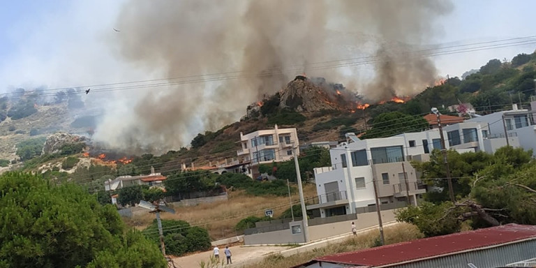 Υπό έλεγχο η φωτιά στο Λαγονήσι -Προσήχθη ένα άτομο