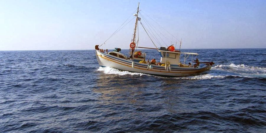 ΚΥΠΡΟΣ: Απαγωγή ψαράδων από το ψευδοκράτος – Γνωστής κυπριακής εταιρείας το αλιευτικό – VIDEO