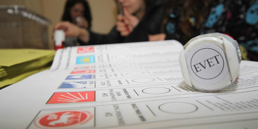 ΚΑΤΕΧΟΜΕΝΑ: Ούτε το 50% δεν ψήφισε για τις τουρκικές εκλογές
