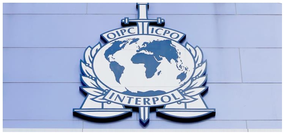 Η Interpol προειδοποιεί ότι τα εμβόλια πιθανόν να γίνουν στόχος δικτύων οργανωμένου εγκλήματος