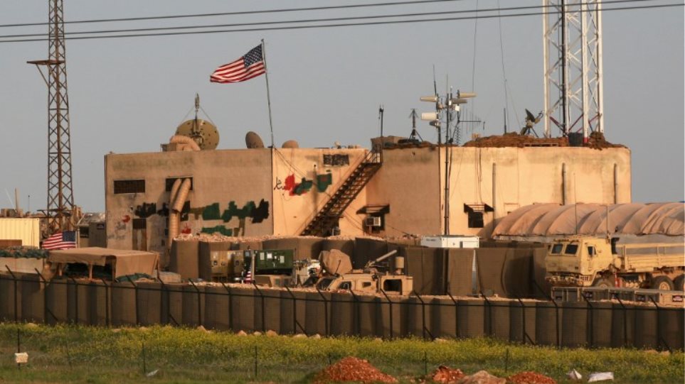 Συρία: Ο αμερικανικός στρατός ενίσχυσε τις δυνάμεις του ενόψει της τουρκικής επέλασης