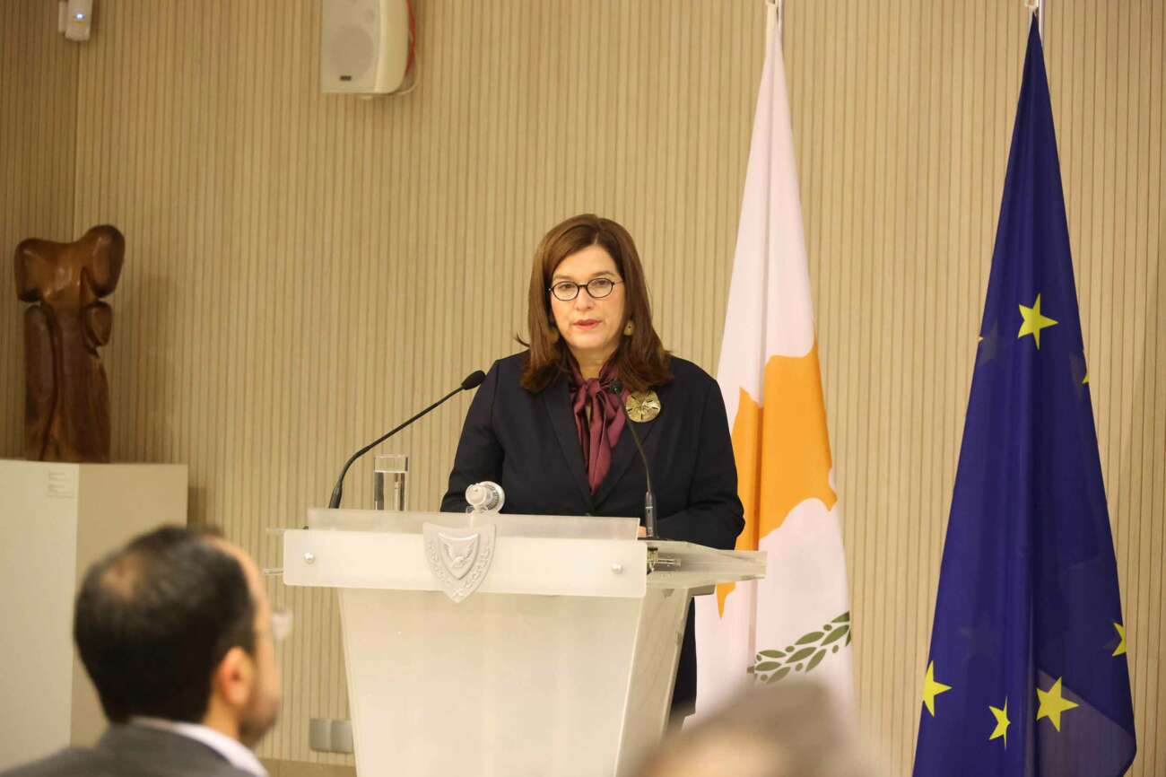 Διέψευσε ότι εξέφρασε σε ΠτΔ πρόθεση παραίτησης η Κασσιανίδου