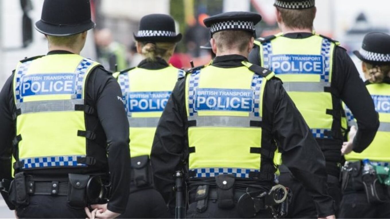 Συναγερμός στη βρετανική αστυνομία - Δύο βαλίτσες με ανθρώπινα λείψανα βρέθηκαν στη γέφυρα του Μπρίστολ