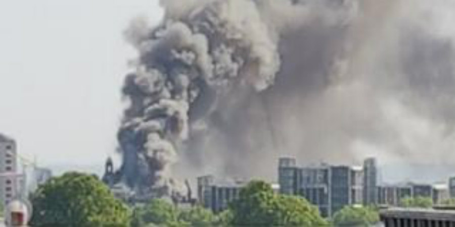 Μεγάλη πυρκαγιά σε ξενοδοχείο του Λονδίνου - ΦΩΤΟΓΡΑΦΙΕΣ