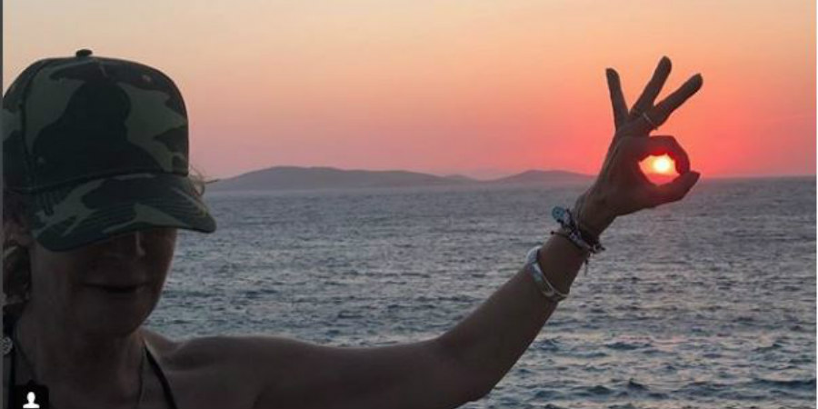 Πασίγνωστη Κύπρια πήγε διακοπές με τον πρώην της και την πρώην σύζυγό του - ΦΩΤΟΓΡΑΦΙΕΣ