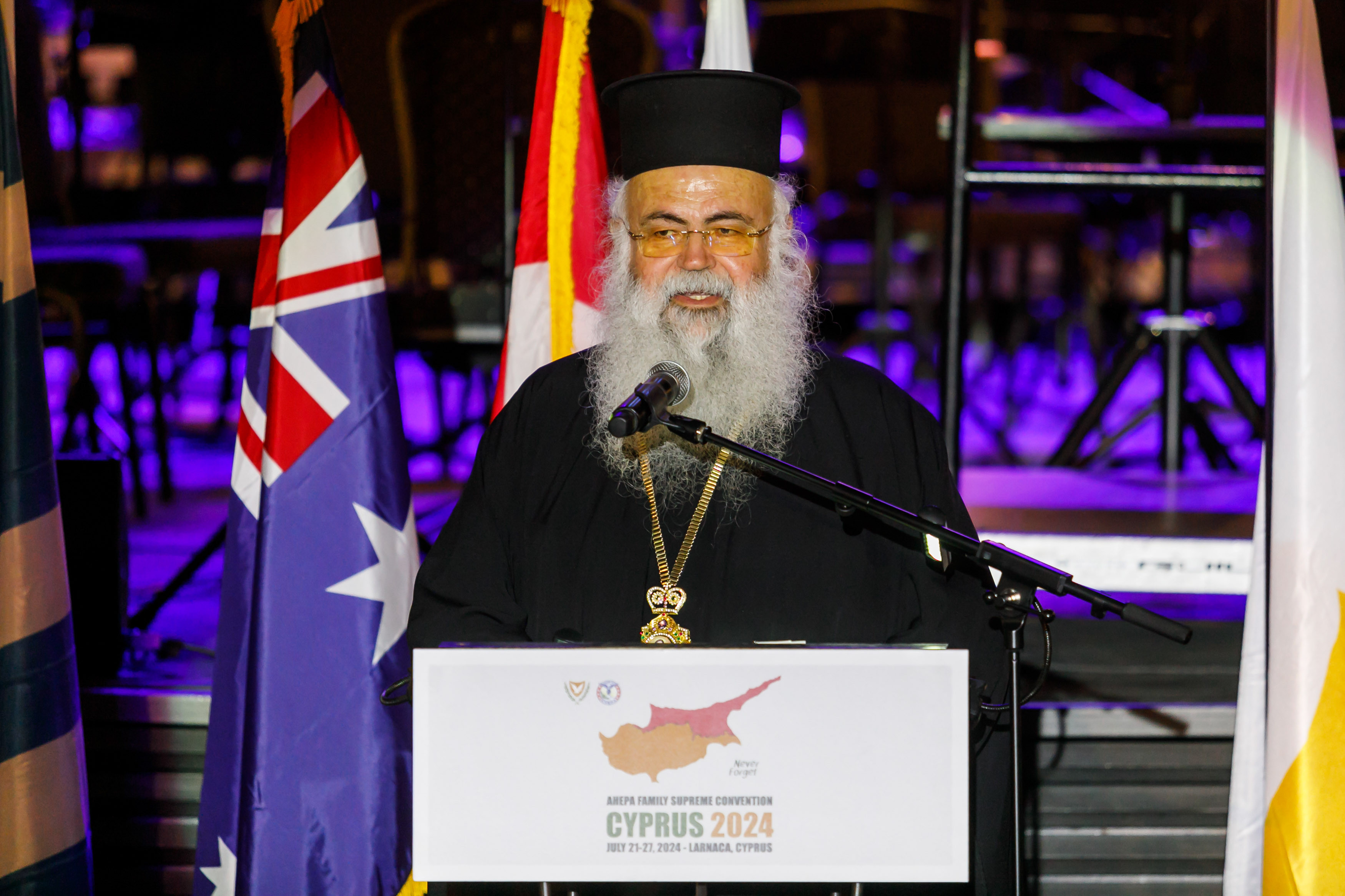 Αρχιεπίσκοπος Γεώργιος: «Χρειάζεται νέα προσέγγιση στο Κυπριακό»