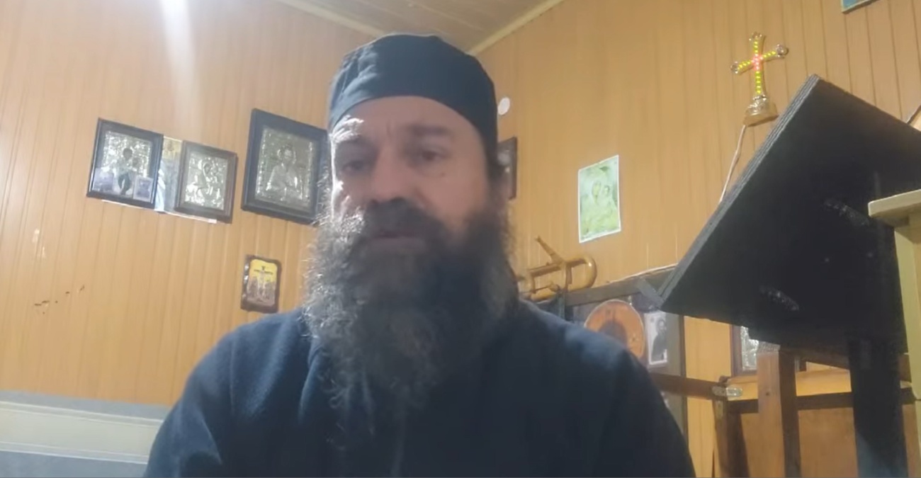 «Δεν είμαι αποτειχιστής» - Ο π. Σάββας Λαυριώτης διαψεύδει ανακοίνωση της Ιεράς Συνόδου και ξεκαθαρίζει τη θέση του