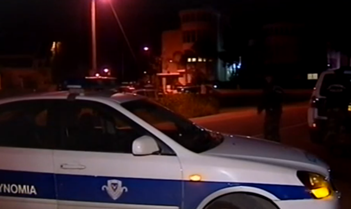 Δύο πρόσωπα στο νοσοκομείο μετά από σοβαρό τροχαίο στις Πλάτρες 