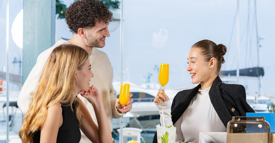 Η νέα επιλογή για brunch στη Λεμεσό με την καλύτερη θέα - Σε κάνει να χαλαρώνεις πριν καν ανοίξεις το μενού - Δείτε φωτογραφίες