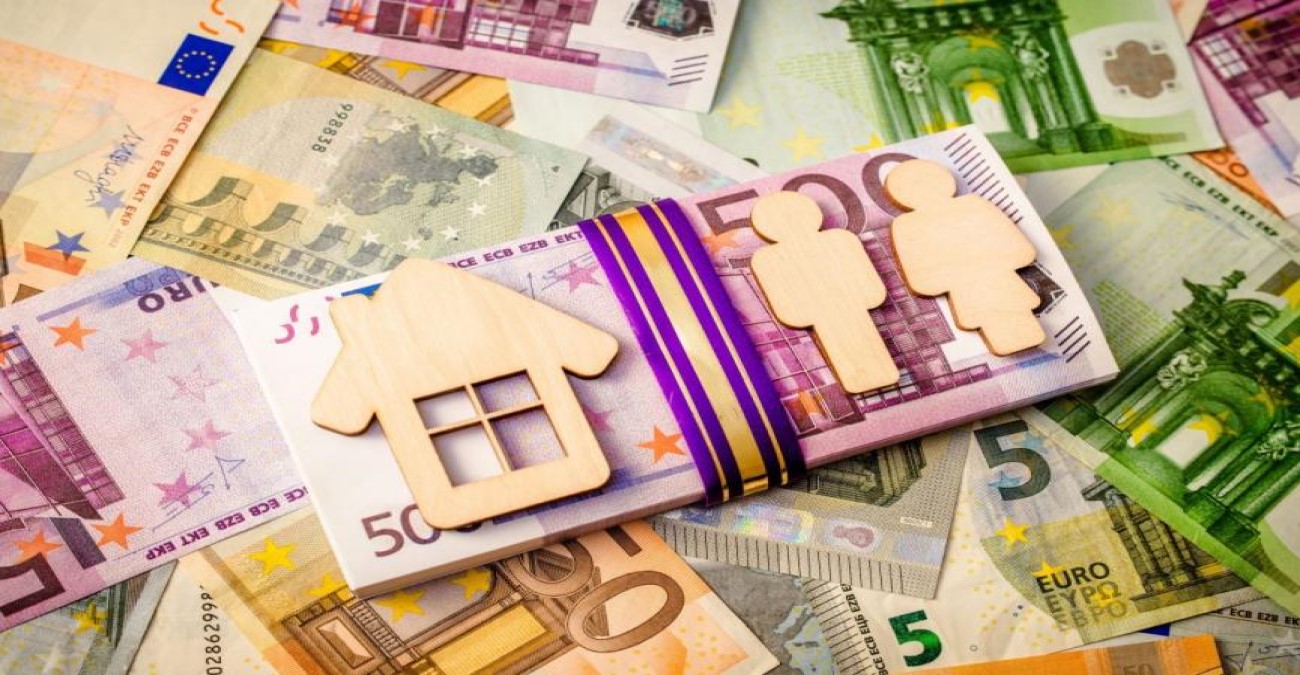 Μείωση δανείων και καταθέσεων τον Ιούλιο - Αύξηση €16 εκ. στα δάνεια νοικοκυριών