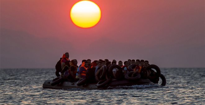 Νέα τραγωδία με δεκάδες νεκρούς στην Μεσόγειο