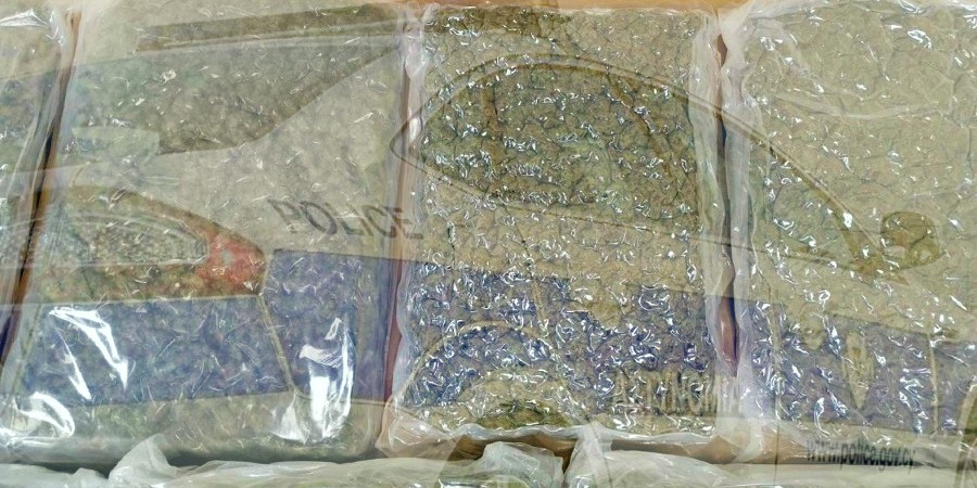 Προσπάθησε να φέρει στην Κύπρο ναρκωτικά μέσω ταχυδρομείου - «Άρπαξε» το πακέτο πριν πέσει στα χέρια του η ΥΚΑΝ 