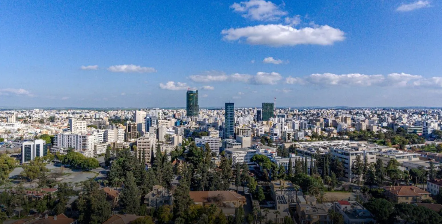 Τρίωρη στάση εργασίας στους Δήμους - Στους δρόμους οι εργαζόμενοι για την κρατική χορηγία
