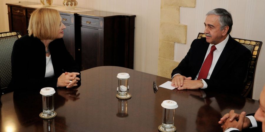 Συνάντηση Ακιντζί - Σπέχαρ κατόπιν αιτήματος του Τουρκοκύπριου ηγέτη