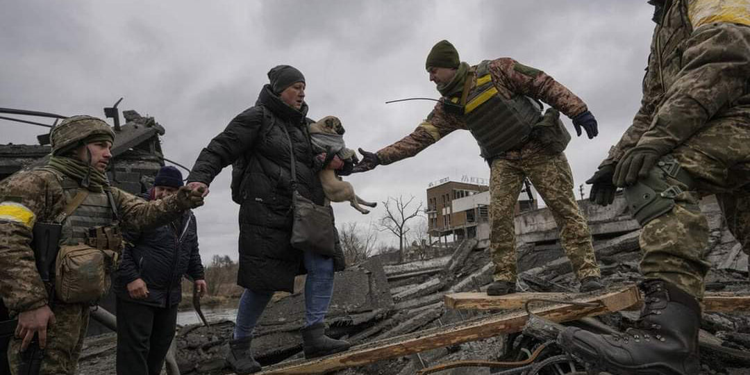 Νέα τραγωδία στο Ιρπίν: Τρεις νεκροί πολίτες από ρωσικά πυρά, ανάμεσά τους δύο παιδιά, καταγγέλλει το Κίεβο