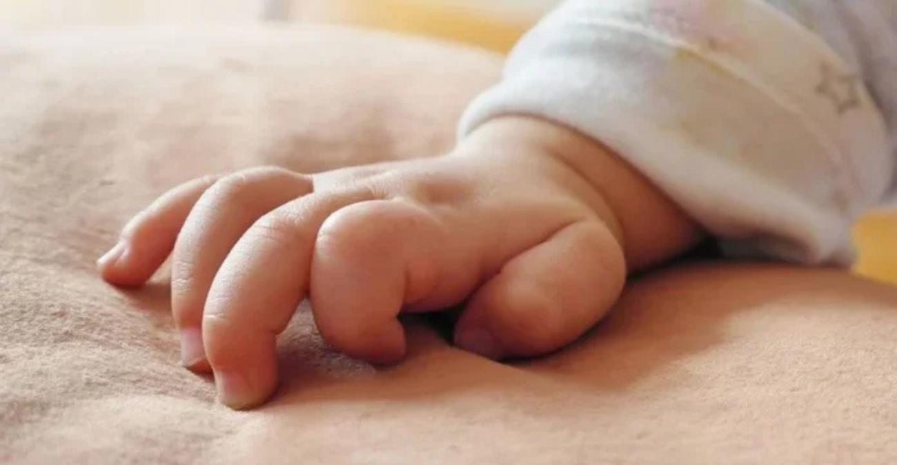 Αγωνία για το τριών μηνών βρέφος στο Μακάρειο: Τι δείχνουν οι τελευταίες εξελίξεις στην κατάσταση της υγείας του