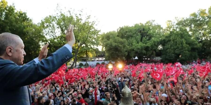 Νέες τουρκικές προκλήσεις: Ο Ερντογάν μιλά για τη... μεγάλη Τουρκία και κατάληψη εδαφών με αίμα