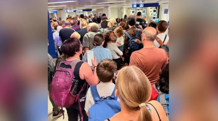 Χάος στα ευρωπαϊκά αεροδρόμια - Oι νέοι συνοριακοί έλεγχοι φέρνουν καθυστερήσεις και ταλαιπωρία επιβατών