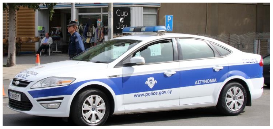 Ερευνες σε διάφορα γραφεία στη Λάρνακα για το θέμα των πολιτογραφήσεων - Tι θα ανακαλύψει η Αστυνομία;