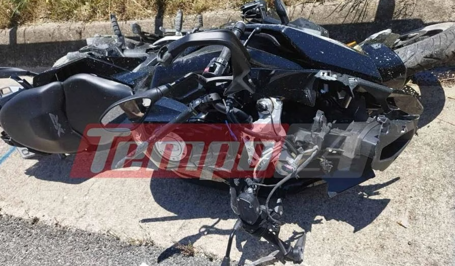 Ανείπωτη τραγωδία στην Πάτρα: Θανατηφόρο τροχαίο με μηχανή - Νεκροί πατέρας και γιος 46 και 20 ετών - Δείτε φωτογραφίες