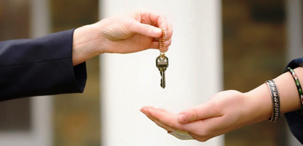 Καταγγελία-σοκ: Σε αδιέξοδο οικογένεια με ανήλικα παιδιά στην Κύπρο - Κινδυνεύει να μείνει στον δρόμο λόγω έξωσης