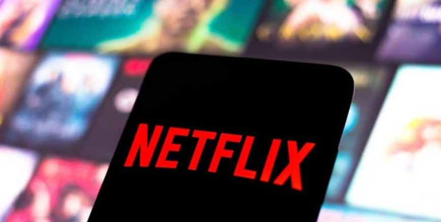 Netflix: Η σειρά με βαθμολογία 10/10 που έθισε το κοινό - «Παρατήστε τα όλα και δείτε το» 