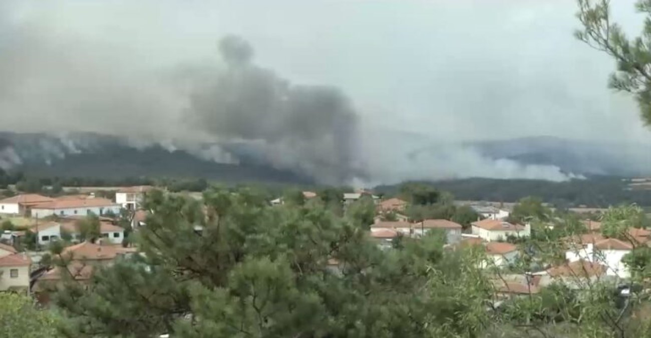 Έβρος: Kάηκε τμήμα του μικρού πυρήνα της Δαδιάς – «Μάχη» με τις φλόγες για 15η μέρα