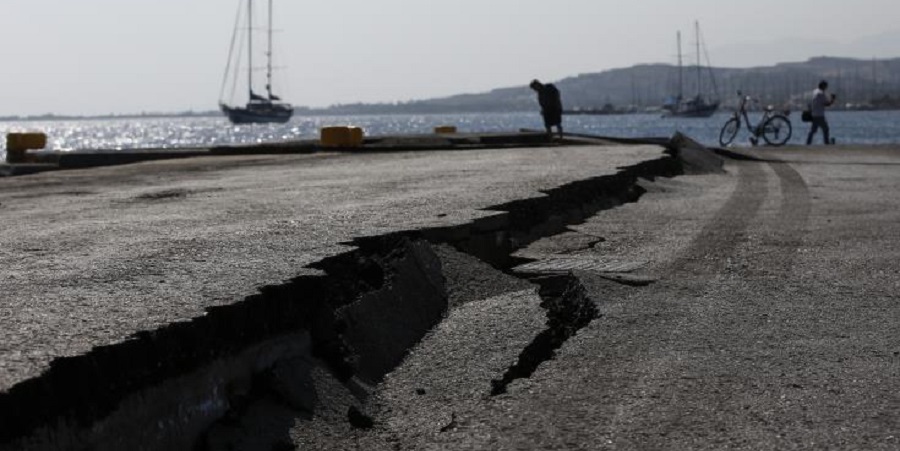 Σοβαρές υλικές ζημιές στη Ζάκυνθο από το σεισμό 6,4 βαθμών στην κλίμακα Ρίχτερ 