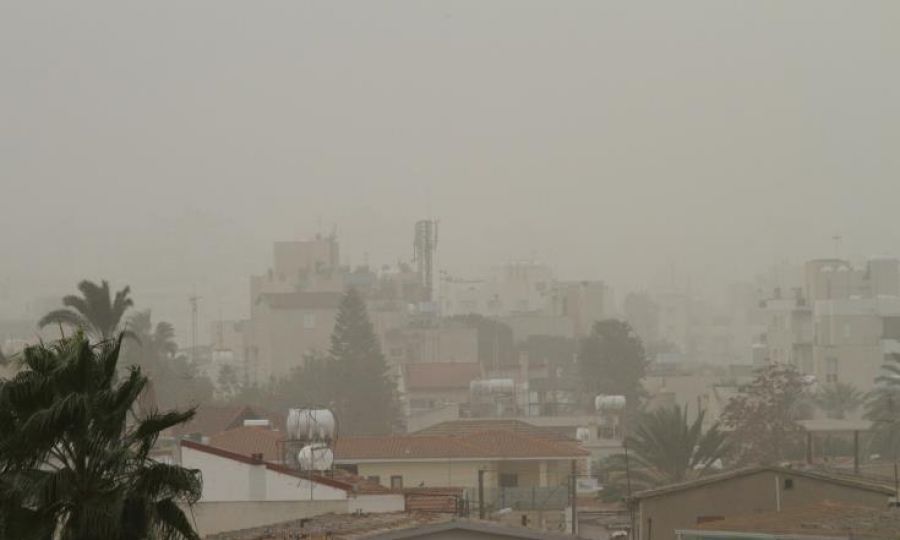 Έκτακτο δελτίο καιρού: Σοβαρό επεισόδιο μεταφοράς αφρικανικής σκόνης αναμένεται να επηρεάσει την περιοχή από τις πρώτες πρωινές ώρες