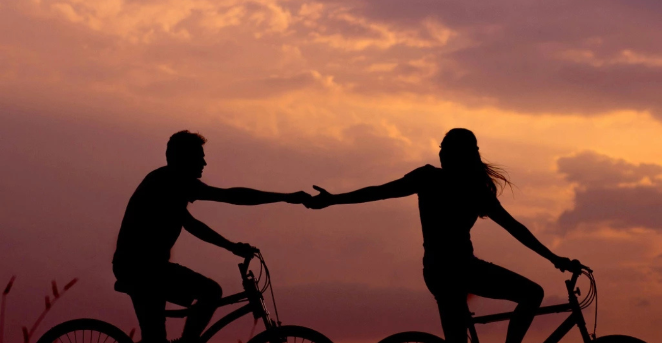 Tα 3 τοξικά μοτίβα σχέσεων που πρέπει να αφήσεις πίσω το 2026, σύμφωνα με ψυχολόγο