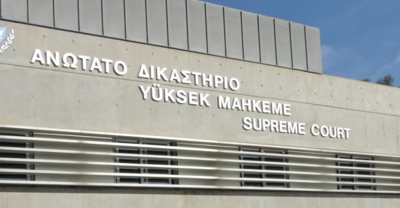 Αντισυνταγματικός ο νόμος για τραπεζικούς λογαριασμούς μικρών επιχειρήσεων – Τι αποφάσισε το Ανώτατο