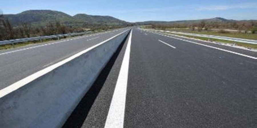 Άνοιξε ο αυτοκινητόδρομος Λευκωσίας - Λάρνακας