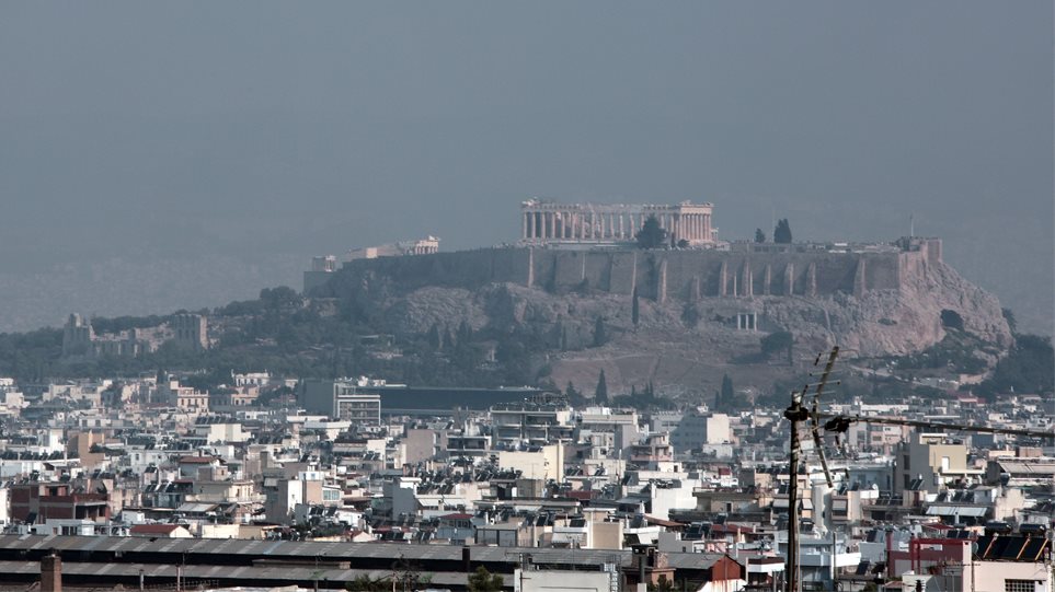 ΠΥΡΚΑΓΙΑ ΕΥΒΟΙΑ: «Πνίγηκε» στον καπνό η Αθήνα - ΦΩΤΟΓΡΑΦΙΕΣ