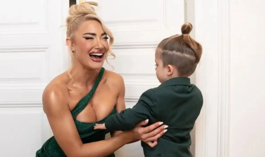 Ιωάννα Τούνη: Η αποκριάτικη στολή που επέλεξε για φέτος ο 3χρονος γιος της, Πάρης - Δείτε φωτογραφία