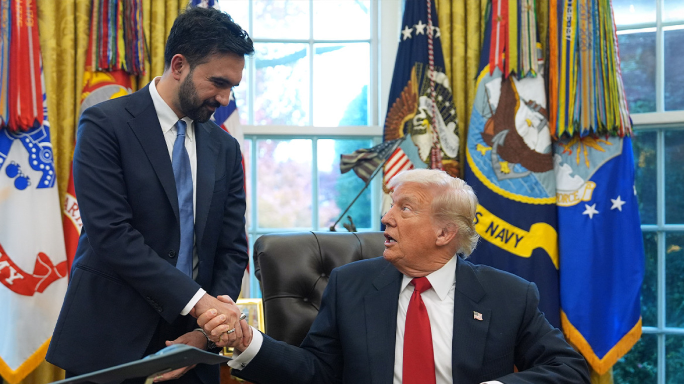 VIDEO: Επίθεση φιλίας από τον Τραμπ στον Μαμντάνι - Τι είπε για τον χαρακτηρισμό «φασίστας» από τον δήμαρχο Νέας Υόρκης