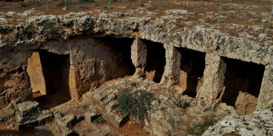 ΠΑΦΟΣ: Το μυστικό της αρχαίας νεκρόπολης – Συγκεντρώνουν ενδιαφέρον οι Ελληνόσπηλιοι
