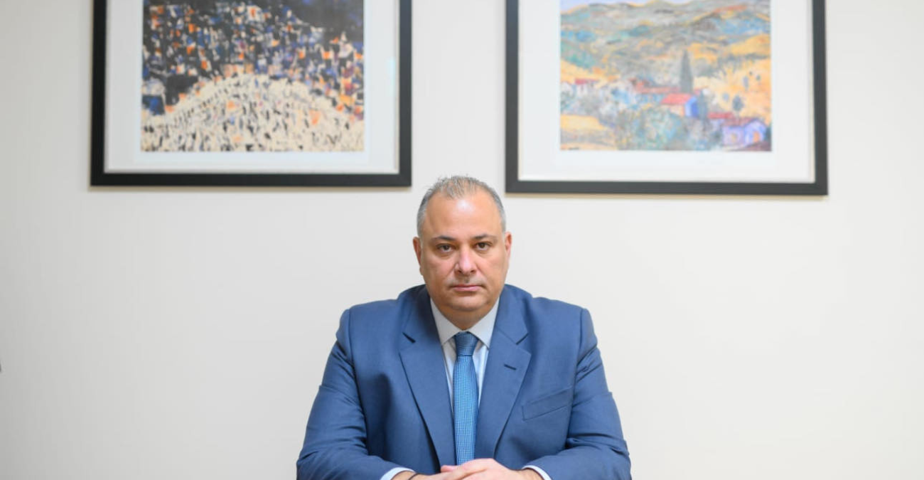 Μορφάκης Σολομωνίδης: Κοινοποίησε ονόματα 130 στελεχών ΕΔΕΚ για στήριξη υποψηφιότητάς του