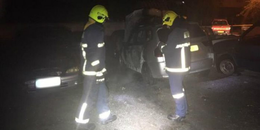 ΛΕΜΕΣΟΣ: Τυλίχθηκε στις φλόγες όχημα - Ζημιές και σε δεύτερο 