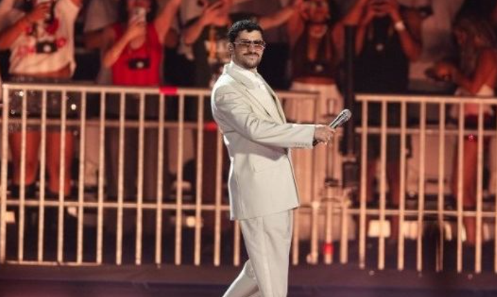 Bad Bunny: Ο ιδιαίτερος ρόλος του στο Toy Story 5 - Περιγράφεται ως «αβίαστα cool και μυστηριώδης»