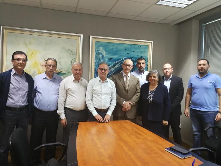 Το Κυπριακό συζήτησαν Επιτροπή Κατεχόμενων Δήμων και ΔΗΣΥ