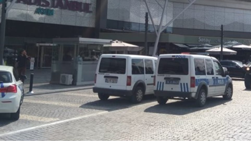Ένοπλος εισέβαλε σε εμπορικό στην Κωνσταντινούπολη