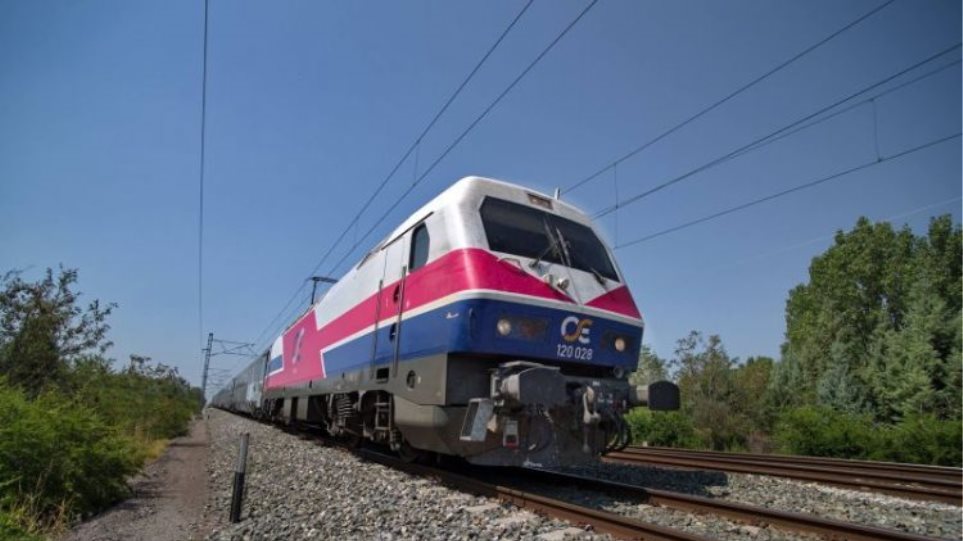Τραγικός θάνατος άνδρα στην Ελλάδα - Παρασύρθηκε από τρένο